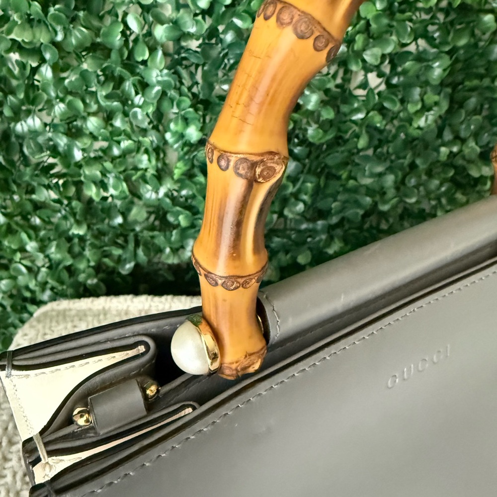 Gucci Mini Nymphaea Bamboo Top Handle Bag Gray Leather - Picture 4 of 15
